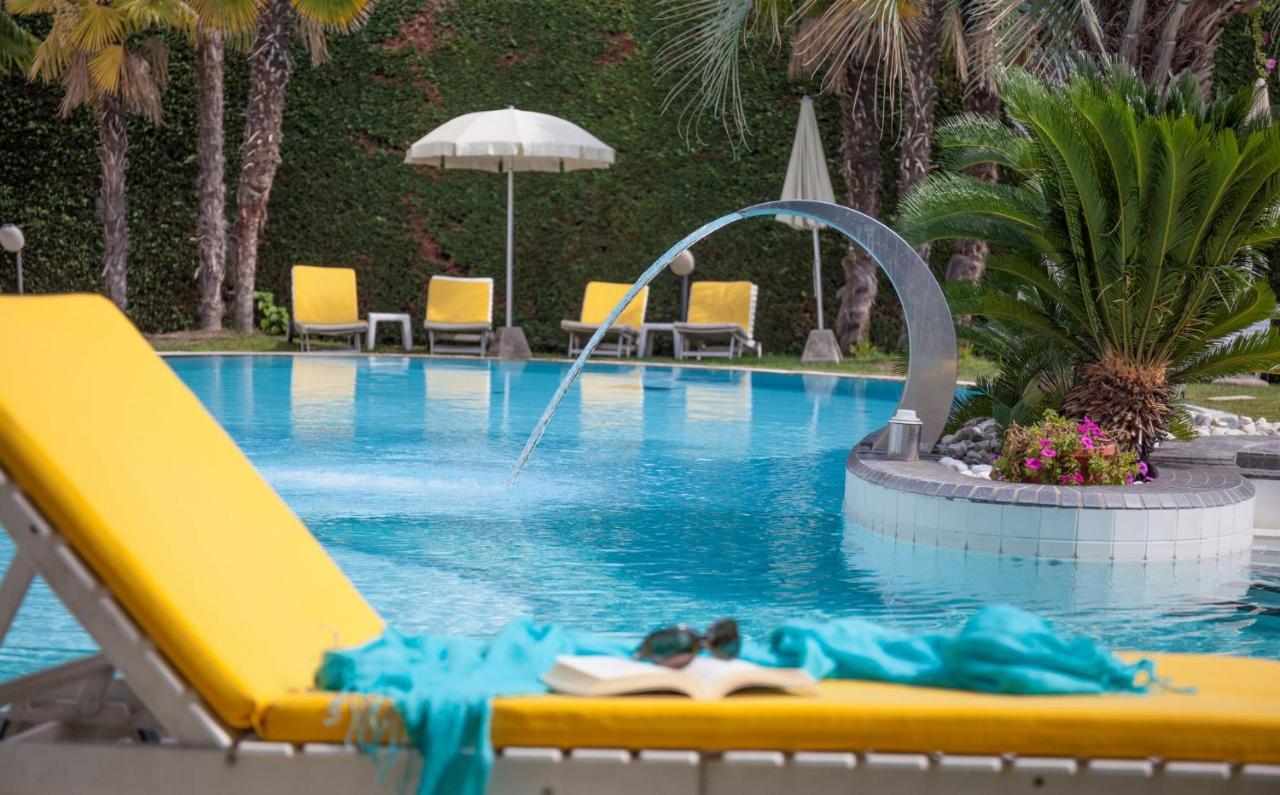 Hotel Terme Salus Абано-Терме Экстерьер фото