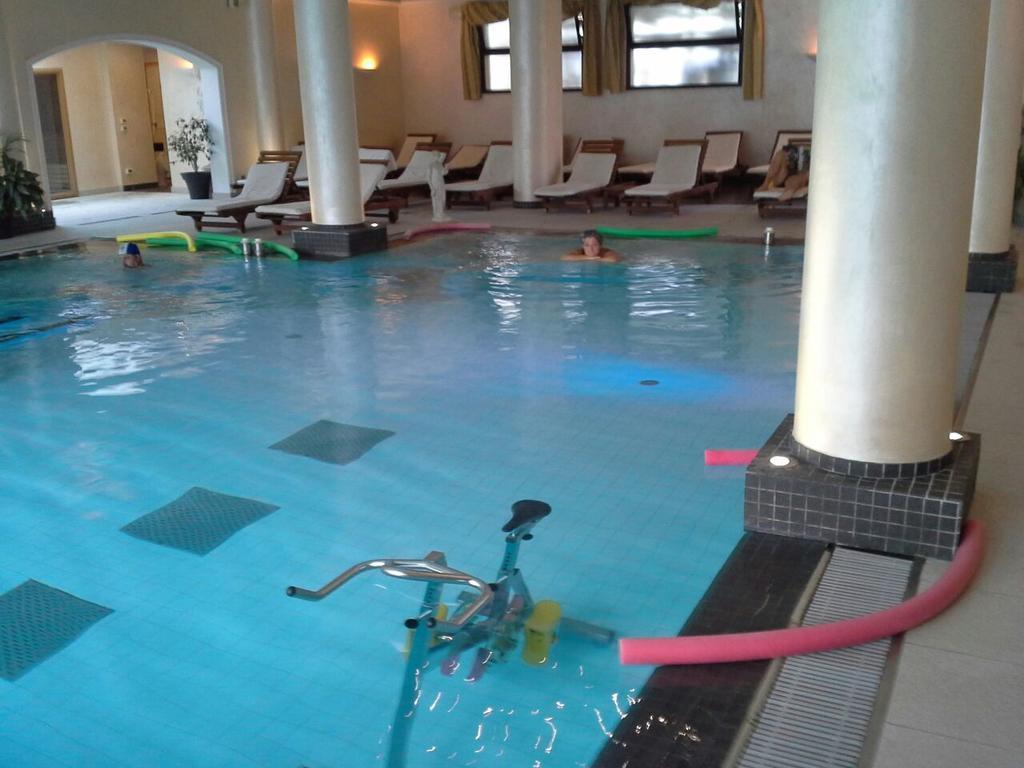 Hotel Terme Salus Абано-Терме Экстерьер фото